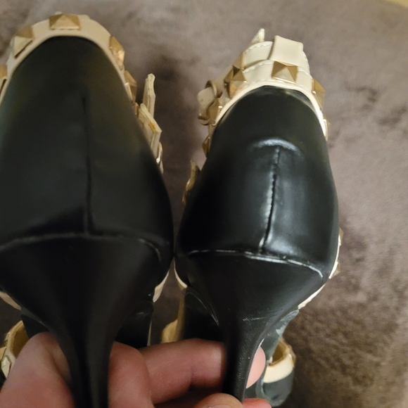 Dazzling heels - Picture 8 of 11